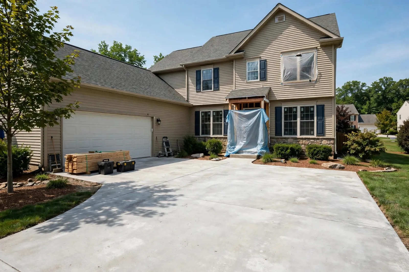 Construction Debris Removal —  Kitchen and Bath Remodel Debris in Wakefield by Waldorf Junk Removal Company