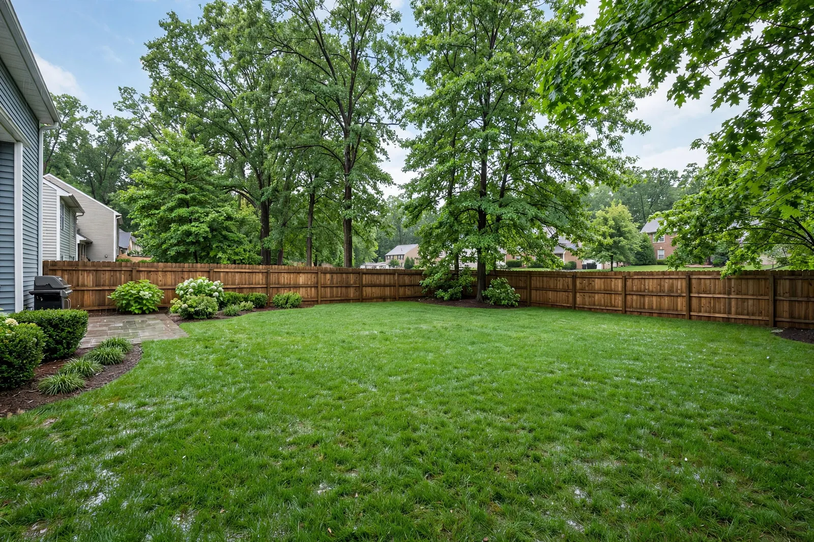 Junk removal in Solomons, MD by Waldorf Junk Removal Company